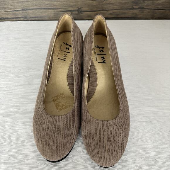 French Sole FS/NY Women Size 7.5 Metallic Taupe Pinstripe Gumdrop Wedge Italy - Picture 7 of 11